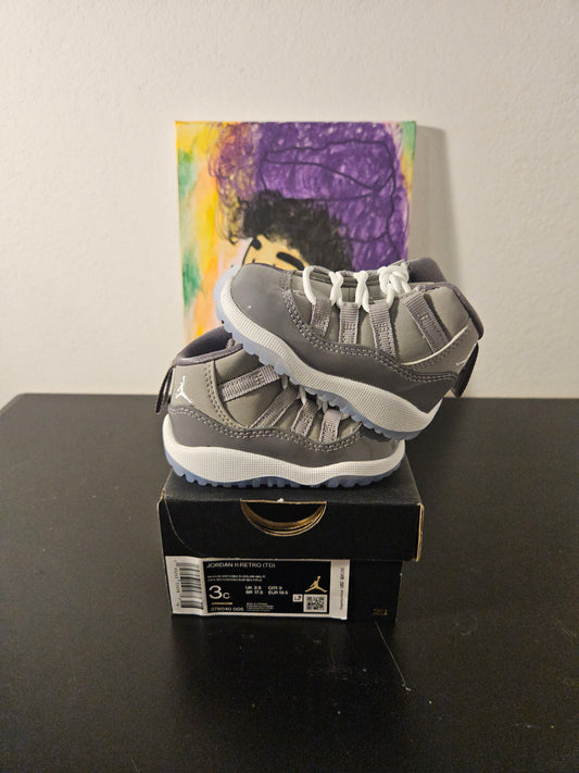 Size 3c - Kids Jordan 11's