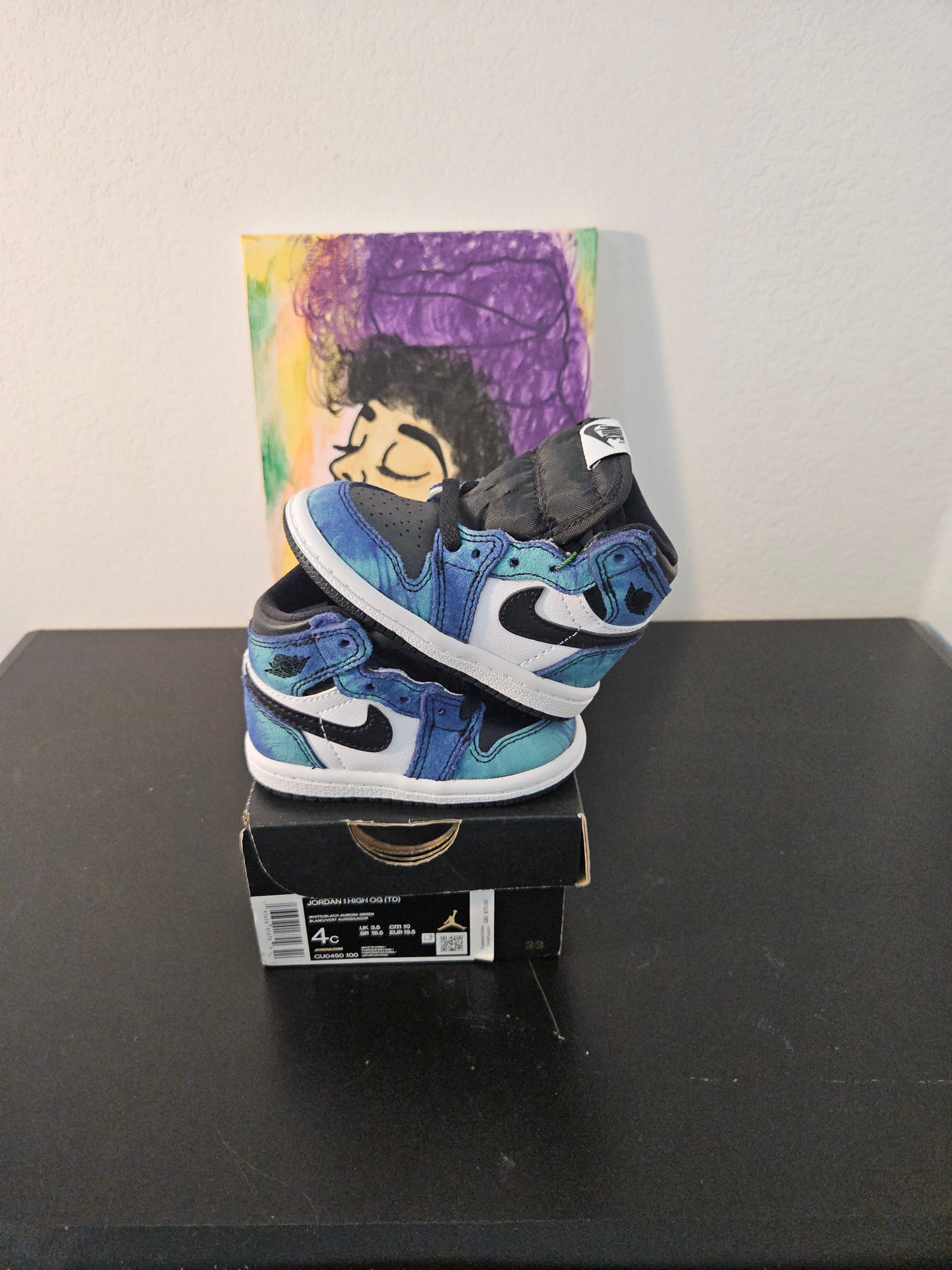 Size 4c - Kids Jordan 1's