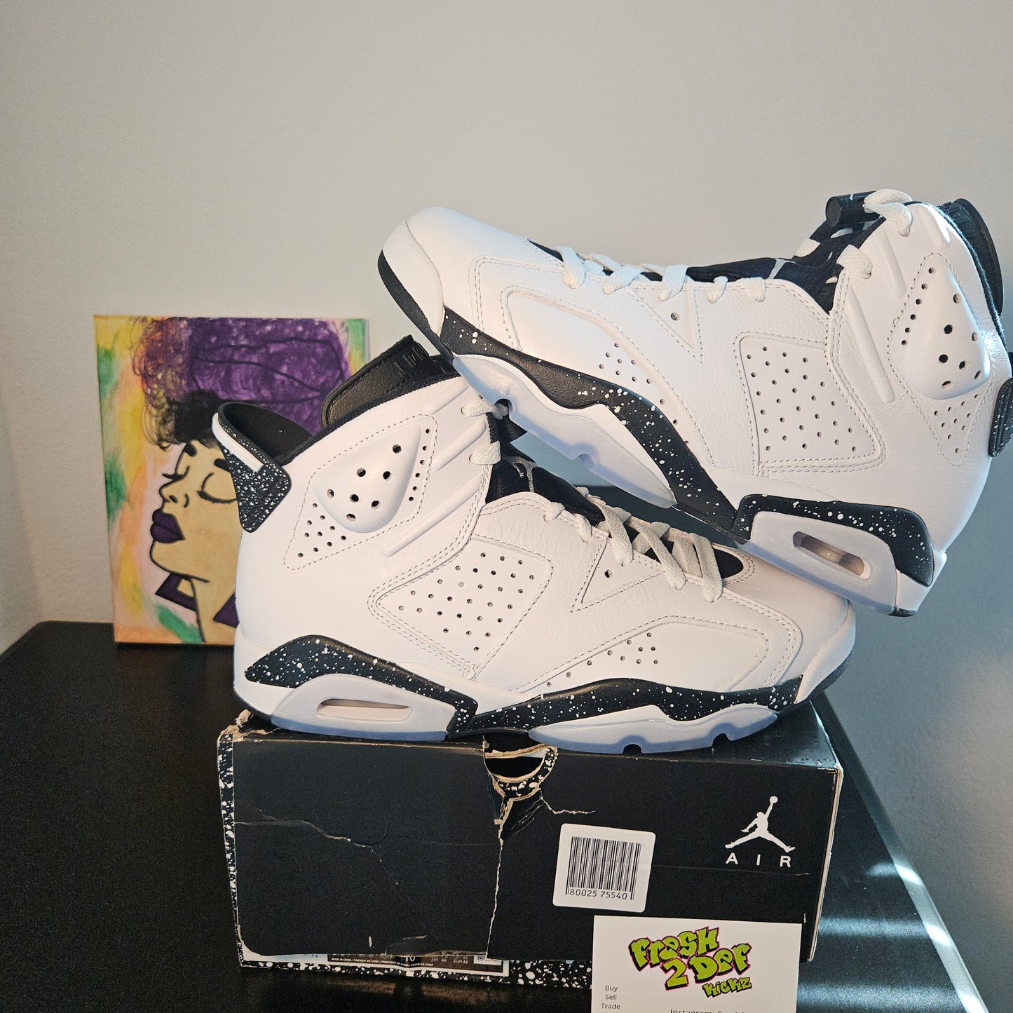 Size 8.5 - Reverse Oreo Jordan 6's