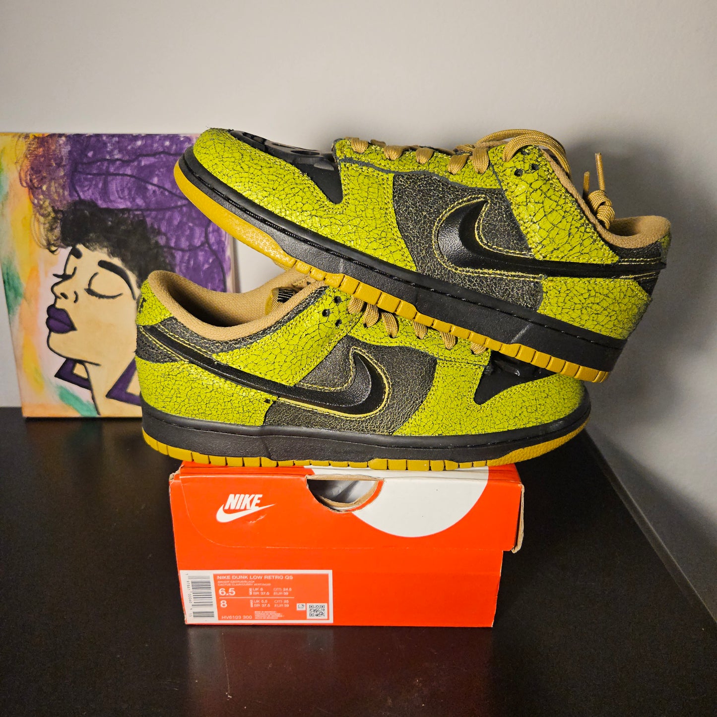 Size 6.5y - Halloween Nike Dunk's