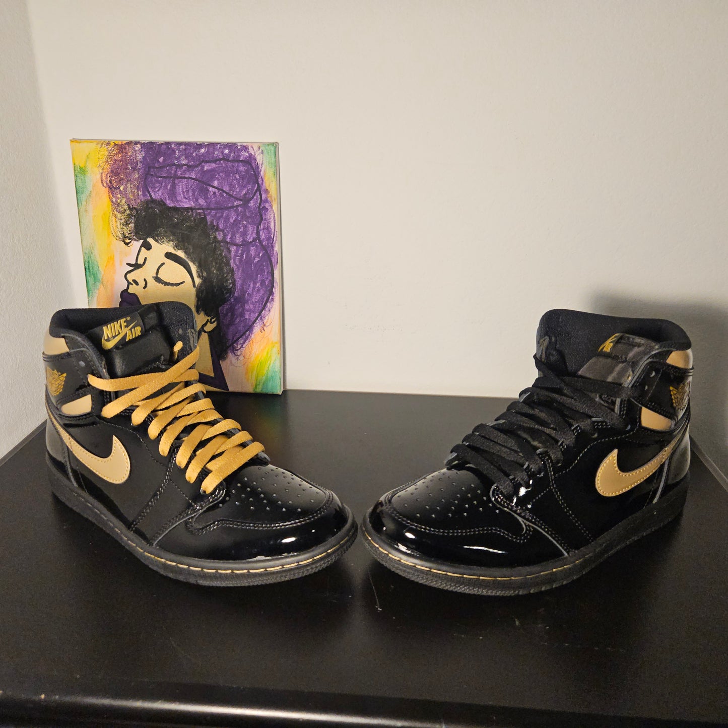 Size 8 - Metallic Gold Jordan 1's