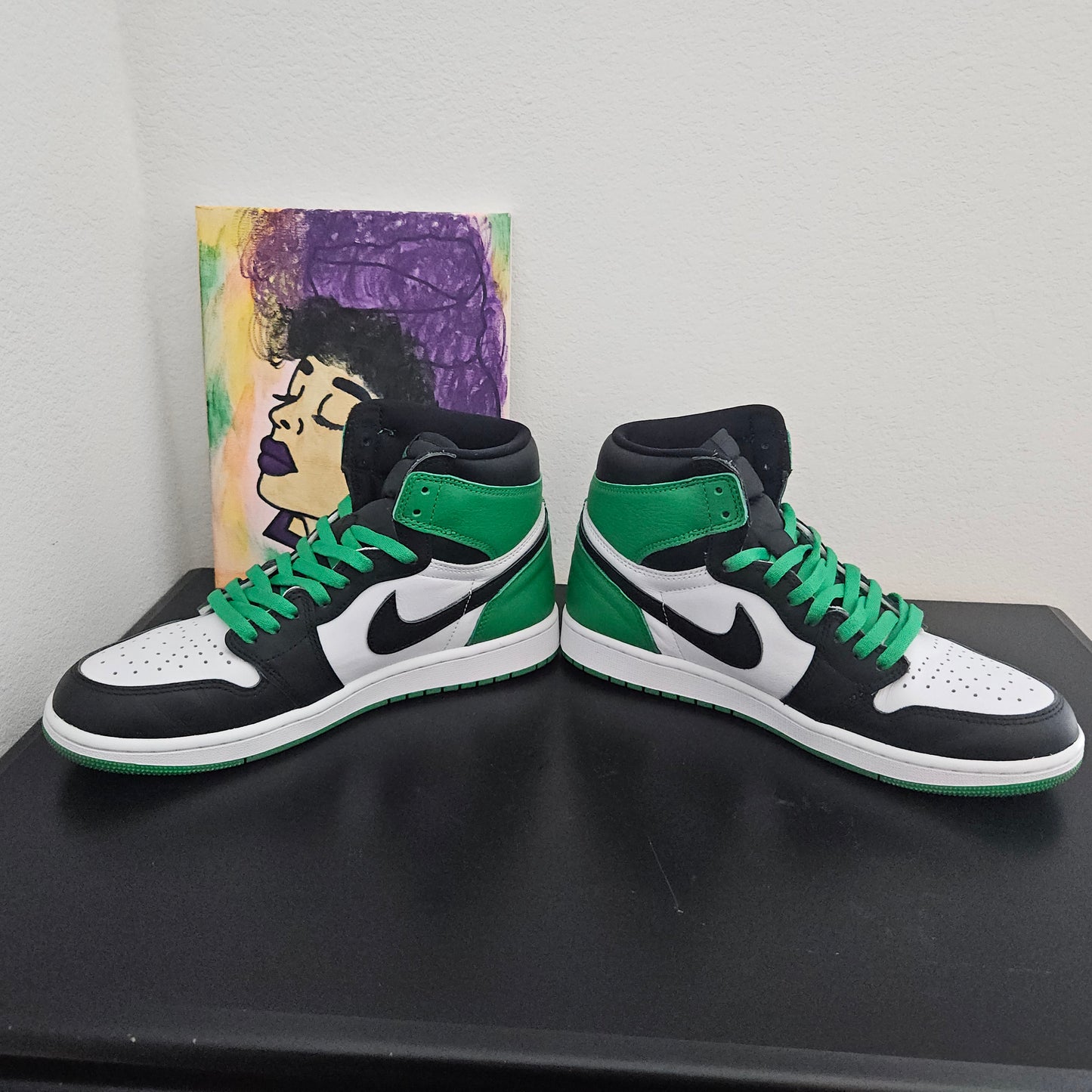 Size 9.5 - Pine Green Jordan 1's - $120