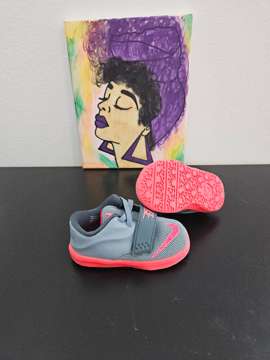 Size 5c - Kids Nike KD's