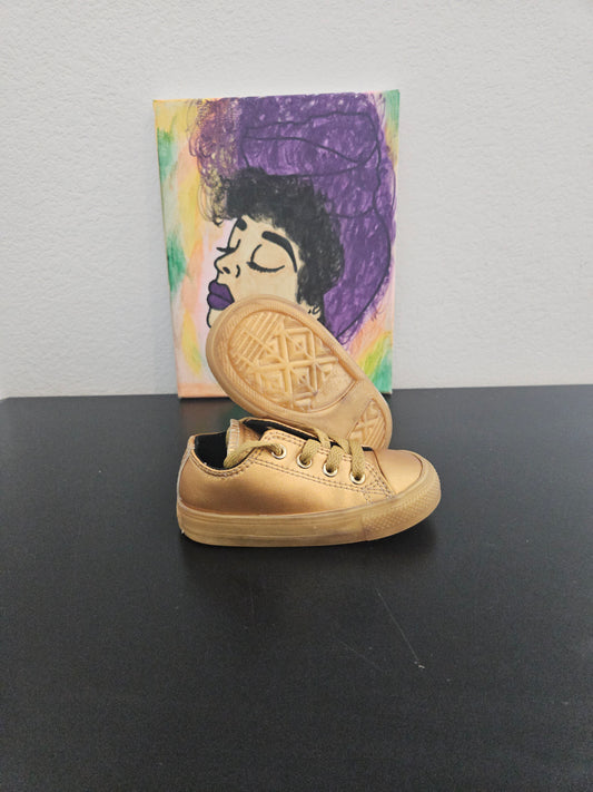 Size 6c - Kids Converse Chucks