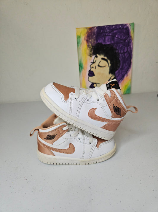 Size 6c - Kids Satin Rise Gold Jordan 1's