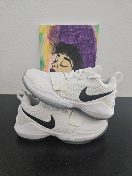 Size 12c - Kids Nike Basketball Shoes