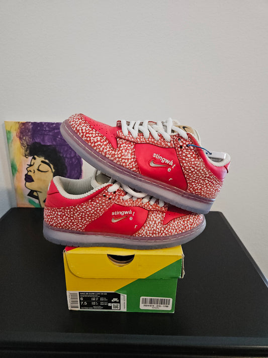 Size 6y - Stingwater Nike Dunks