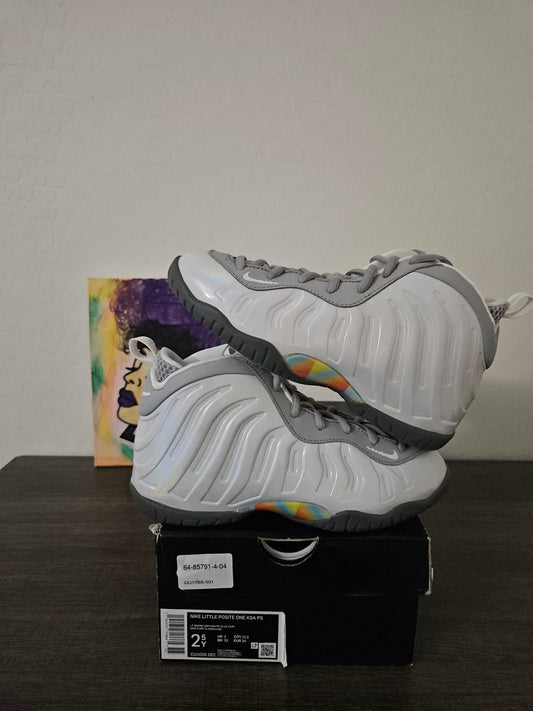 Size 2.5y - Kids Nike Foamposites