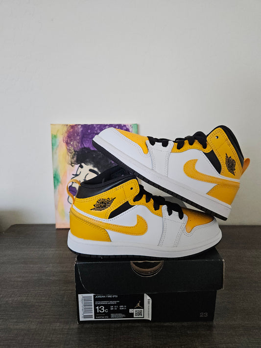 Size 13c - Kids Yellow Jordan 1's