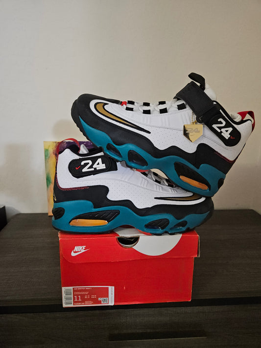 Size 11 - Nike Swingman Griffey's