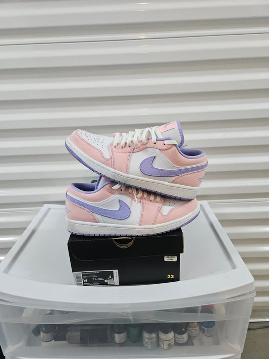 Size 9 - Artic Punch Jordan 1 Low's