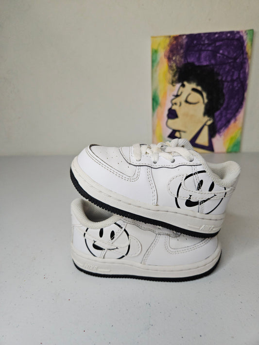 Size 6c - Kids Nike Air Force One's