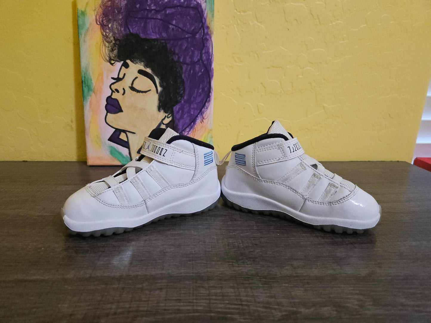 Size 8c - Blue Legend Jordan 11's