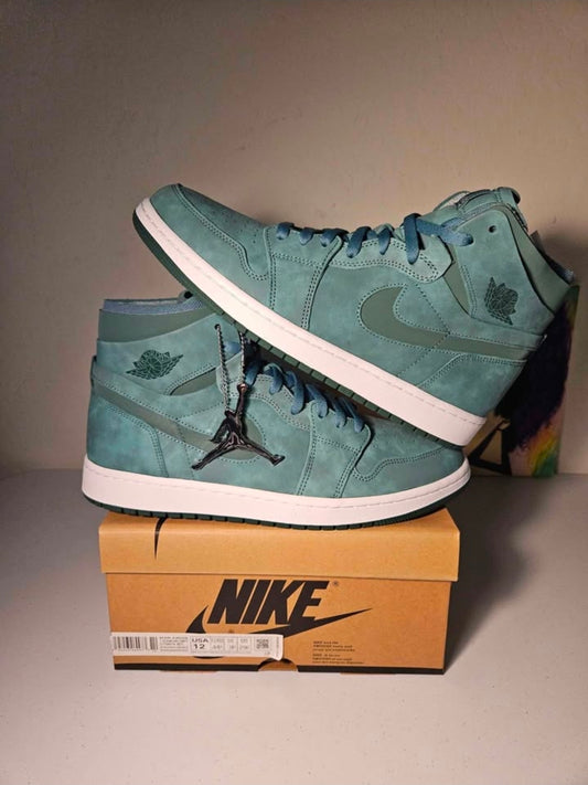 Size 10.5m (12w) - Jordan 1 Cmft's