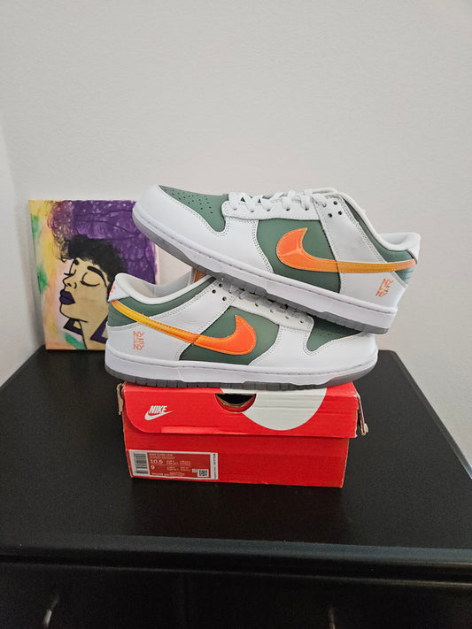Size 9 - NY vs NY Nike Dunks