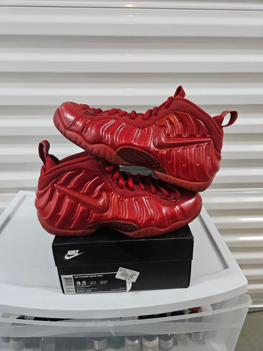 Size 9.5 - Red October Nike Foamposites